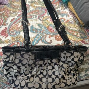 Coach Signature Tote Bag EUC